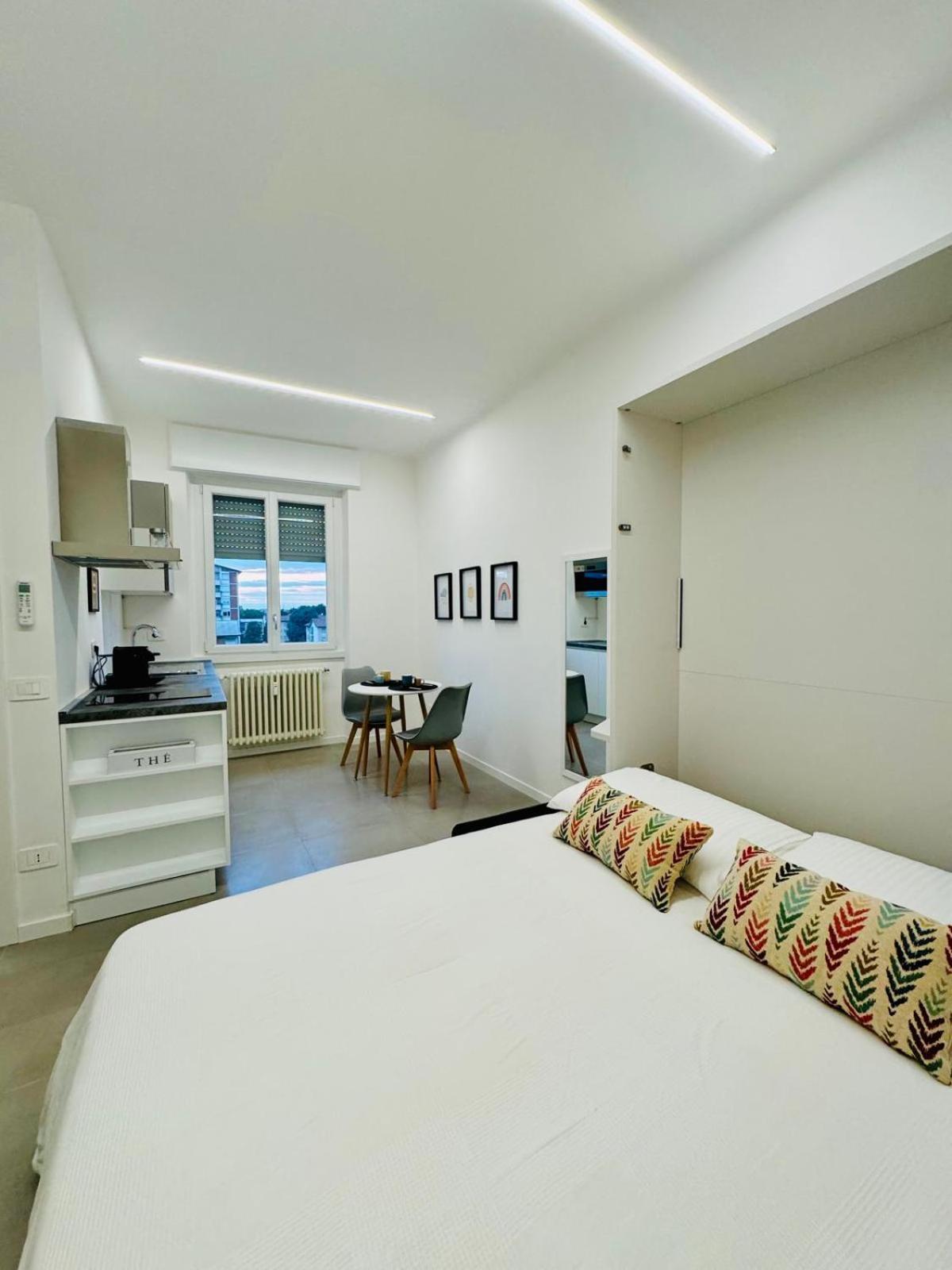 Urban Cloud Apartments Milaan Buitenkant foto